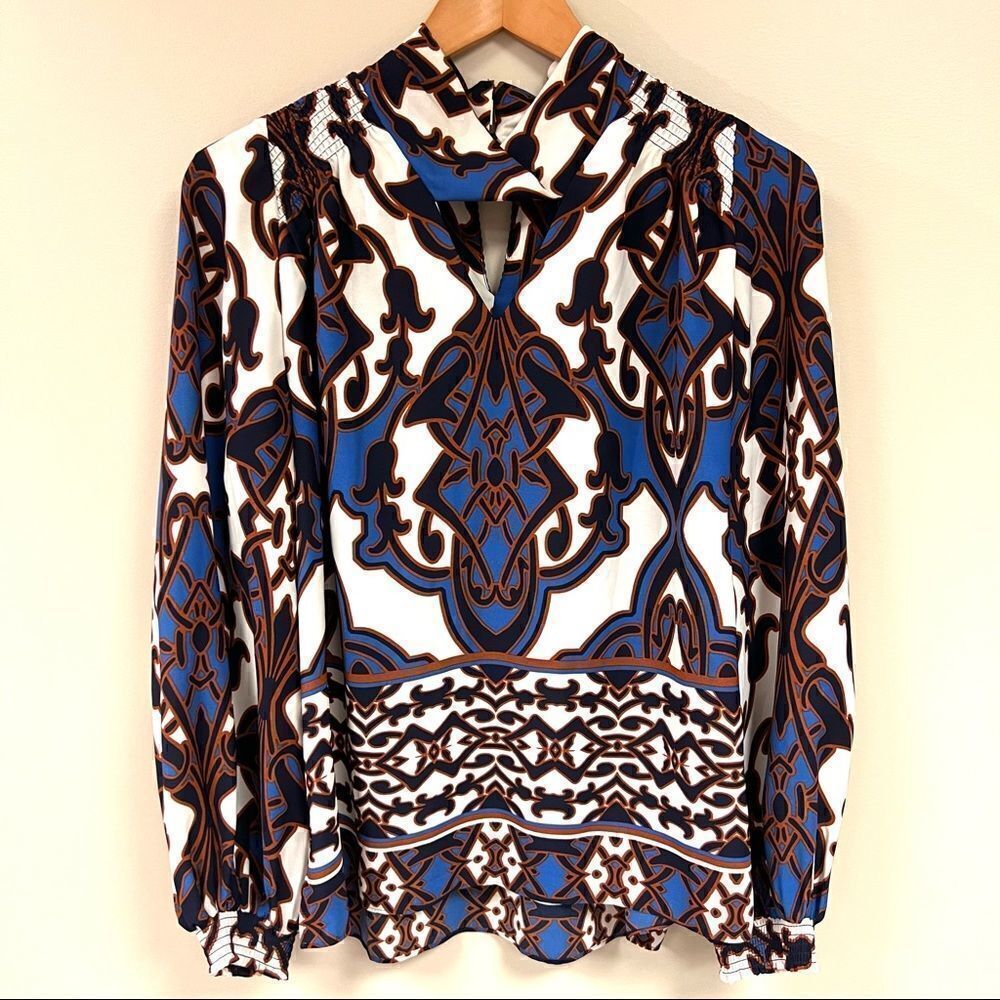 Chicos black label printed long sleeve blouse size Sm